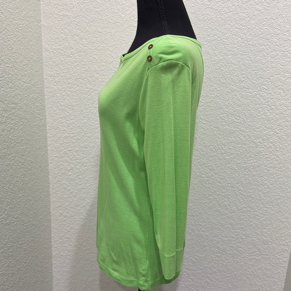 Lilly Pulitzer Light Green Long Sleeve Top with Button Details - Picture 4 of 5